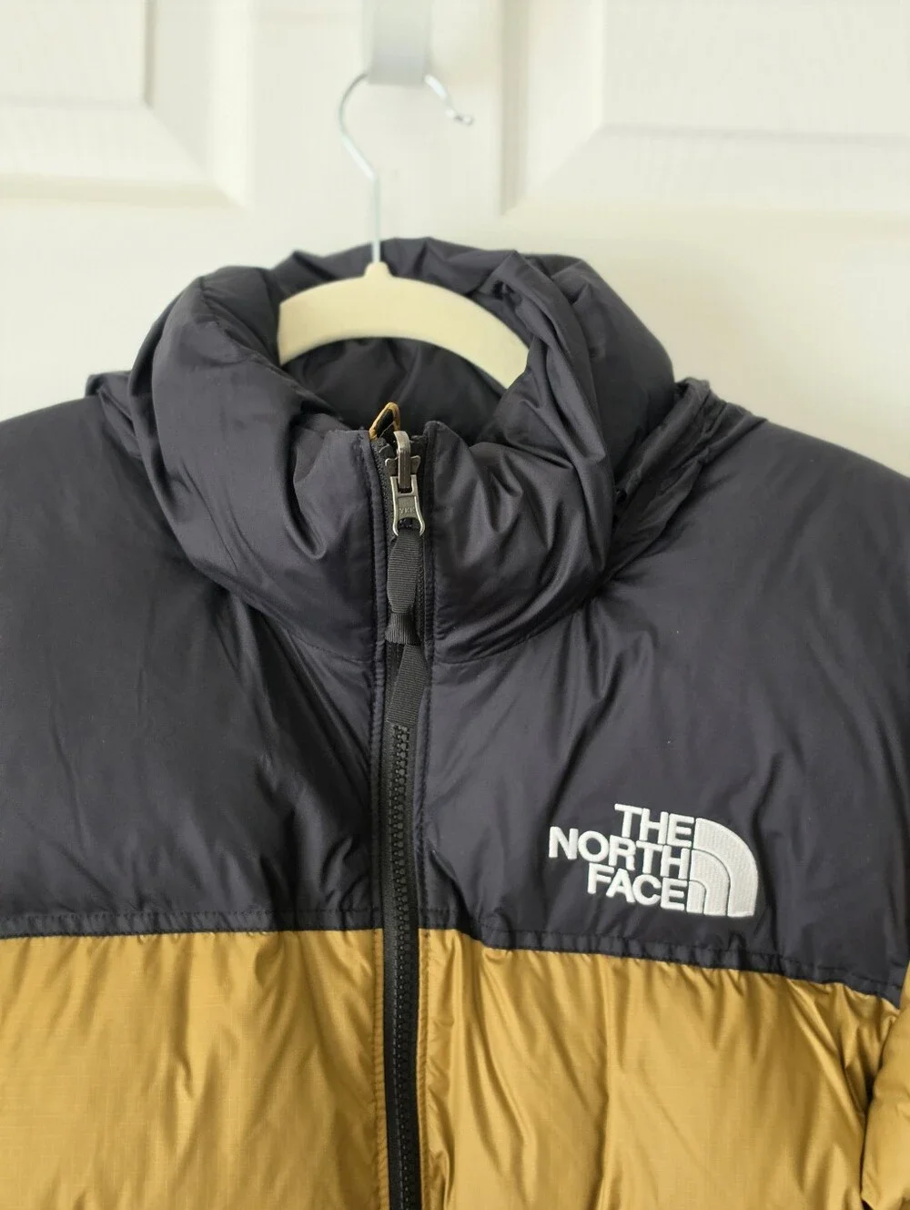 The North Face 1996 Retro Nuptse Down Puffer Jacket 700 Fill Size Small